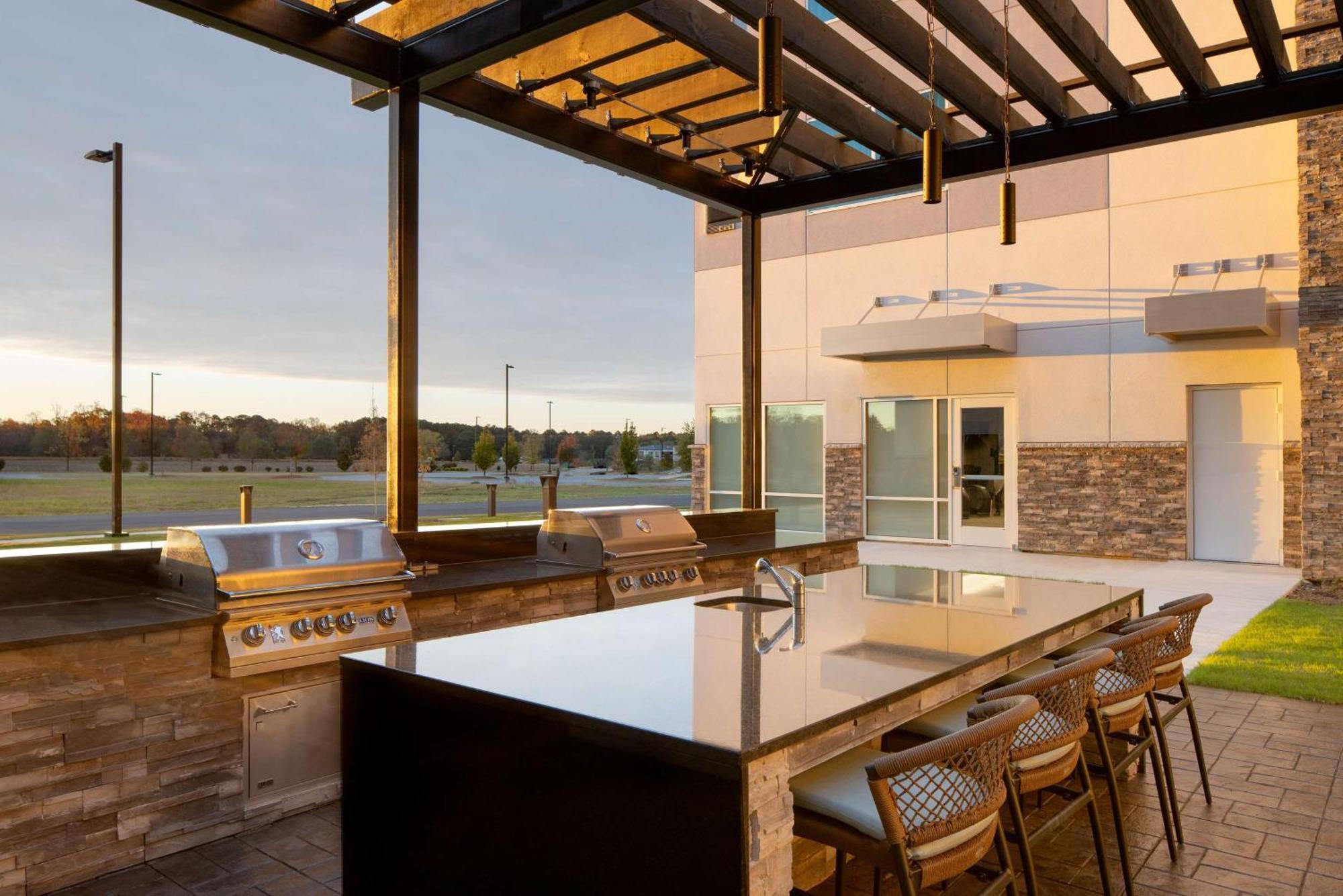 Homewood Suites By Hilton Goldsboro Bagian luar foto
